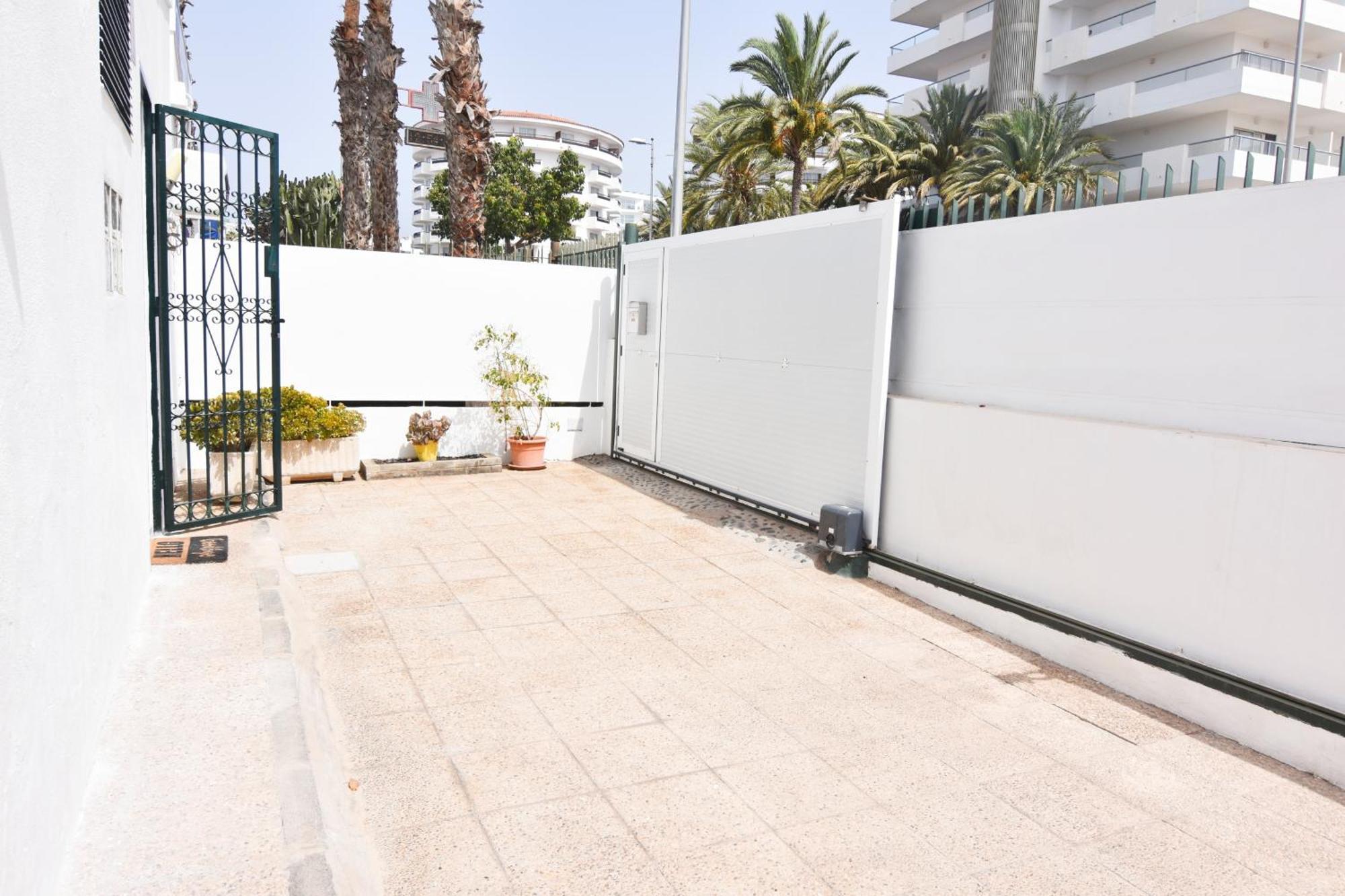 Club 14 By Pride Holiday Rentals Playa del Ingles  Luaran gambar